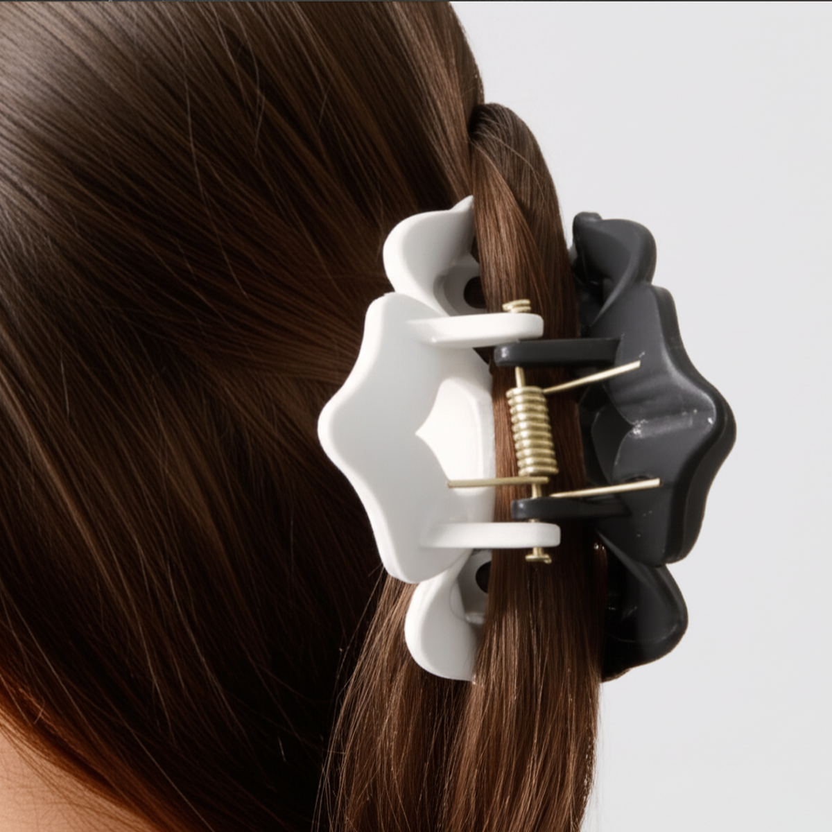 AM5626 Jumbo Hair Claw Clips for Women & Girls (Pack of 1 Pcs, Multicolour)